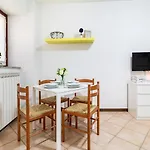 House - Centro Casa Indipendente Con Area Esterna - Wifi Prázdninový dům Baveno