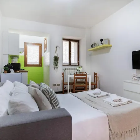 House - Centro Casa Indipendente Con Area Esterna - Wifi * Бавено