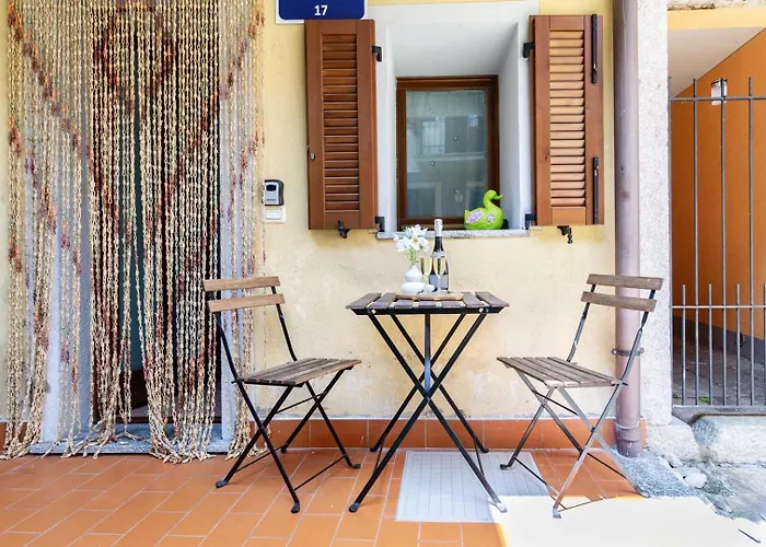 House - Centro Casa Indipendente Con Area Esterna - Wifi 펜션 *