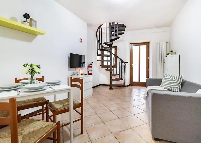 펜션 House - Centro Casa Indipendente Con Area Esterna - Wifi